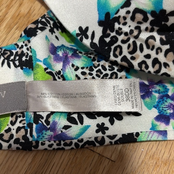 Victoria's Secret Lined Demi Bra Animal Print Push Up with Rhinestones - Picture 4 of 7